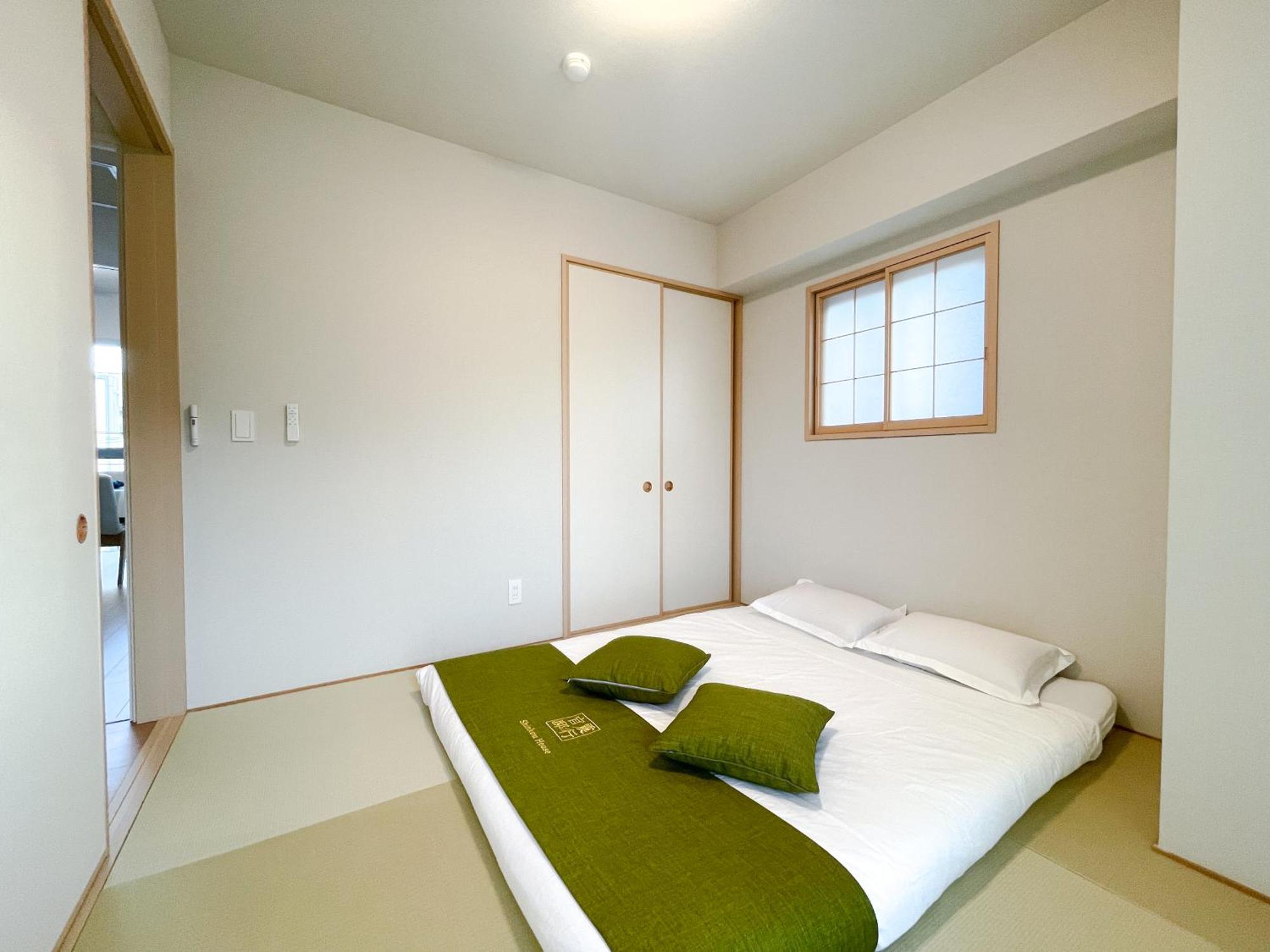 Апартаменти Shinkou House Ue Осака Екстер'єр фото